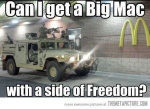 funny-soldiers-American-McDonalds-drive-through